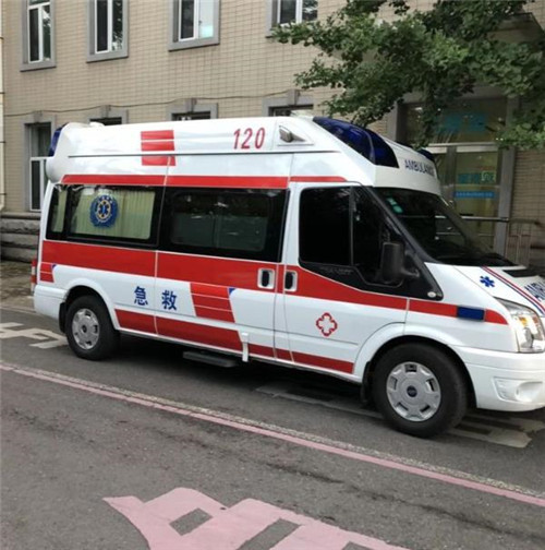 化州选择我们的救护车出租,开启安心转院之旅